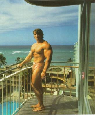 Arnold-Schwarzenegger-Young-Photos-22.jpg